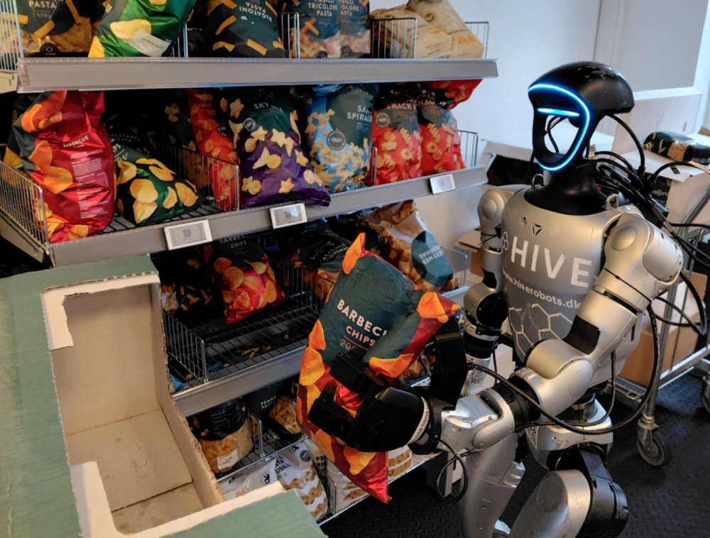 Closing the Lab-to-Store Gap: A Data-Efficient Post-Training and Experience-Driven Learning VLA Framework for Retail Humanoids Figure 1