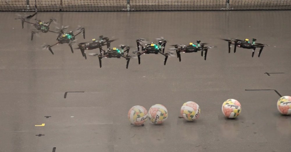 Drone Soccer: Learning to Manipulate with Multicopter Downwash Figure 1