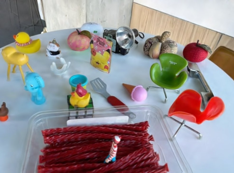 Gaussian Grouping: Segment and Edit Anything in 3D Scenes Figure 1