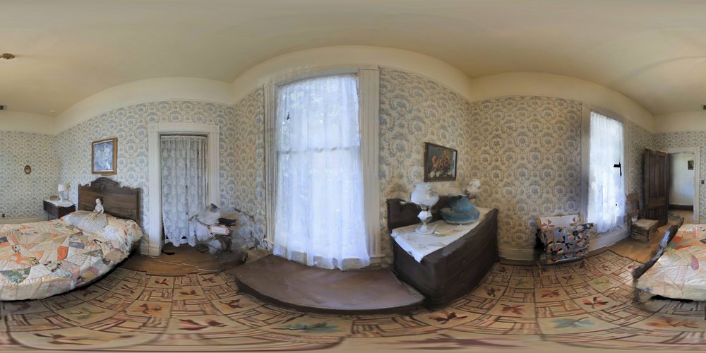 PanSplat: 4K Panorama Synthesis with Feed-Forward Gaussian Splatting Figure 1