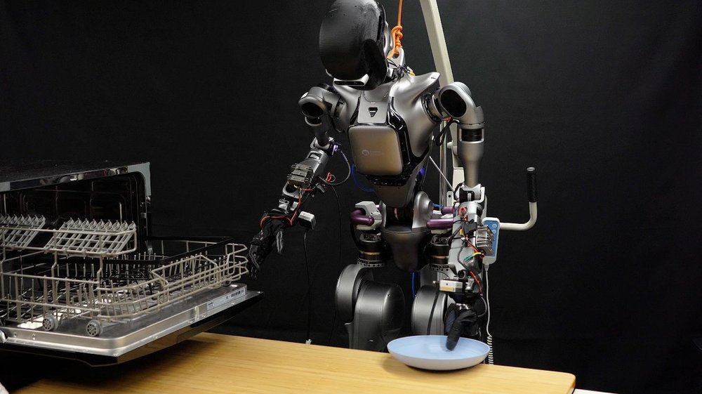 Coordinated Humanoid Manipulation with Choice Policies Figure 1