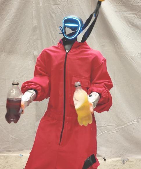 Learning Gentle Humanoid Locomotion and End-Effector Stabilization Control Figure 1