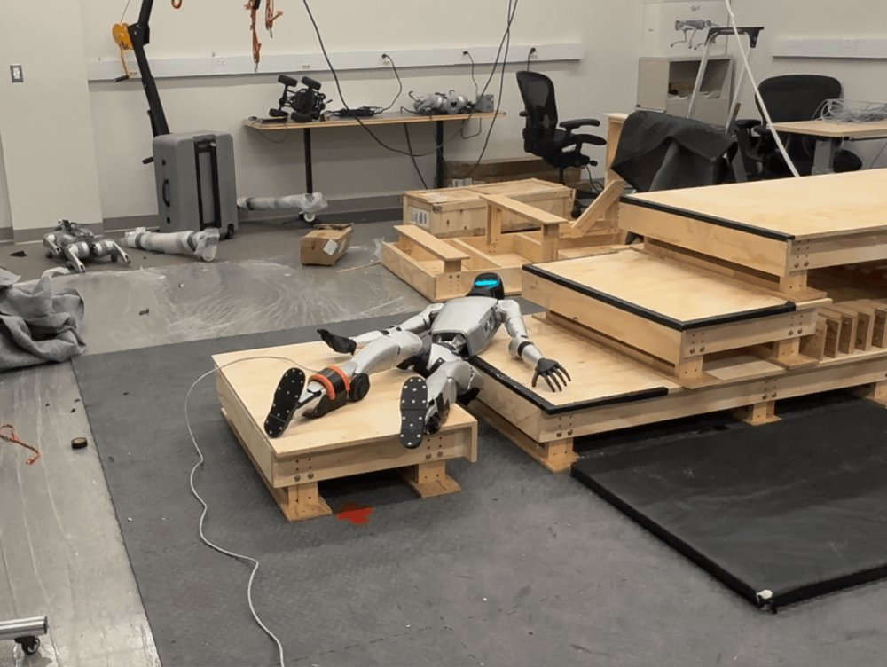 VIGOR: Visual Goal-In-Context Inference for Unified Humanoid Fall Safety Figure 1