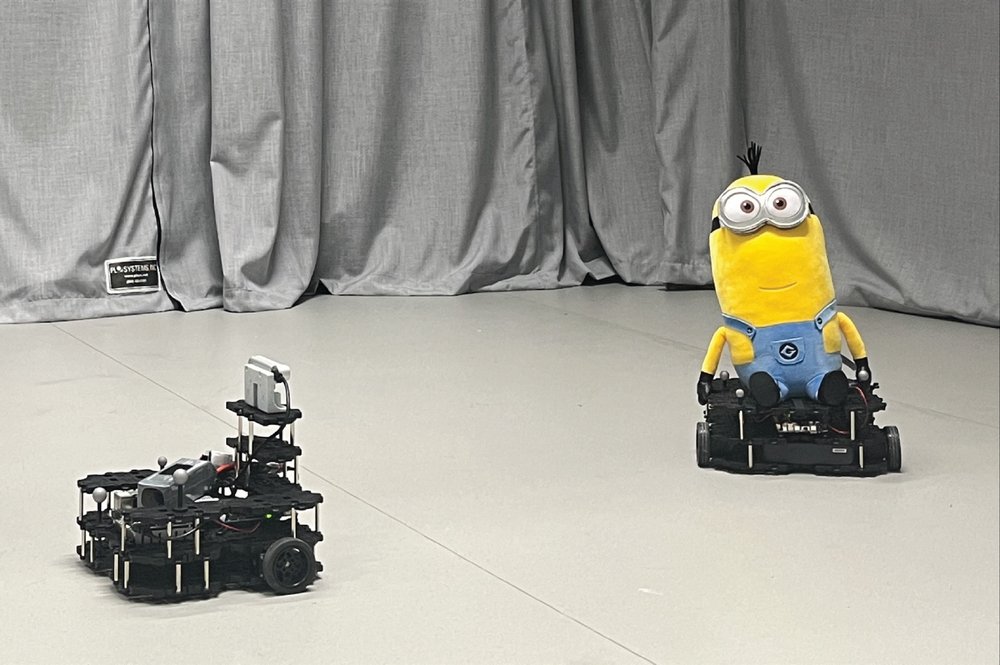Motion-Uncertainty-Aware Next-Best-View Planning for Moving Object Reconstruction figure